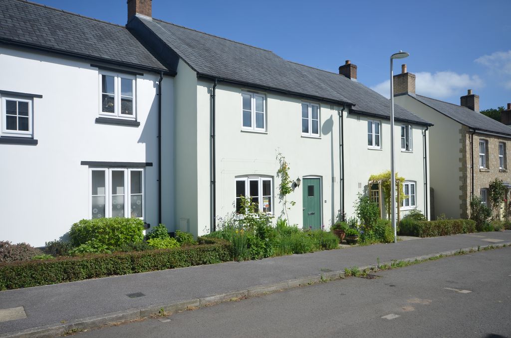 Turnlake Road